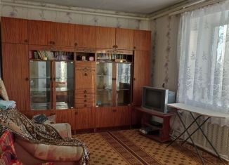 2-комнатная квартира на продажу, 40 м2, деревня Родина, Советская улица, 39