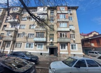 Продаю двухкомнатную квартиру, 42 м2, Хасавюрт, Речной переулок, 7