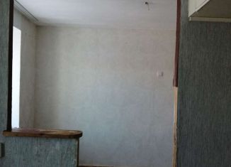 Продается 4-ком. квартира, 55 м2, Учалы, улица Ахметгалина, 9