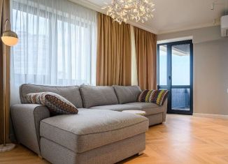 Продаю 3-комнатную квартиру, 88 м2, Сочи, переулок Горького, 24, ЖК Сокол