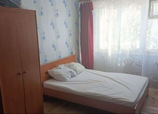 Сдача в аренду 1-ком. квартиры, 35 м2, Мончегорск, Строительная улица, 10