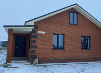 Продам дом, 105 м2, поселок городского типа Богатые Сабы, улица С. Сайдашева