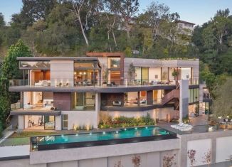 Дом на продажу, 337 м2, посёлок городского типа Дагомыс, Балтийская улица