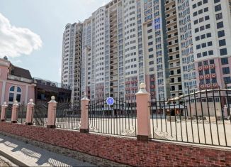 Продам 2-комнатную квартиру, 75 м2, Краснодар, Черниговская улица, 1, ЖК Версаль