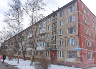 Продам 3-комнатную квартиру, 58.3 м2, Санкт-Петербург, бульвар Красных Зорь, 12, бульвар Красных Зорь