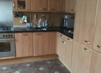 Сдам в аренду 3-комнатную квартиру, 65 м2, Подольск, Парадный проезд, 6