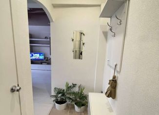 Продаю 3-комнатную квартиру, 59 м2, Краснодар, улица 2-я Пятилетка, 4, улица 2-я Пятилетка