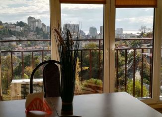 Сдаю 2-комнатную квартиру, 47 м2, Сочи, Красная улица, 49, микрорайон Центральный