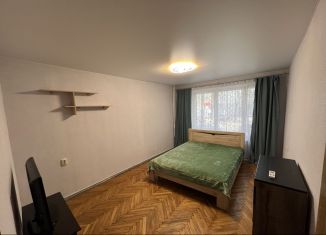 Сдается в аренду 2-ком. квартира, 45 м2, Москва, Профсоюзная улица, 110к3, метро Беляево