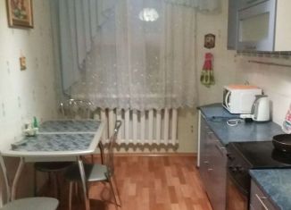 Продам двухкомнатную квартиру, 64 м2, посёлок городского типа Айхал, Советская улица, 11