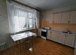Сдача в аренду двухкомнатной квартиры, 56 м2, Орёл, улица Маринченко, 17, Северный район