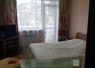 Аренда 1-комнатной квартиры, 42 м2, Крым, Октябрьская улица, 34