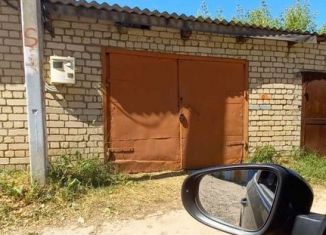 Продаю гараж, 27 м2, поселок городского типа Красное-на-Волге