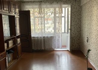Продается трехкомнатная квартира, 47.3 м2, Брянск, улица Костычева, 55