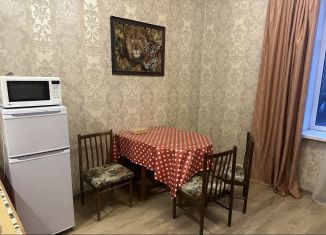 Сдается 2-комнатная квартира, 55 м2, Ленинградская область, проспект Карла Маркса