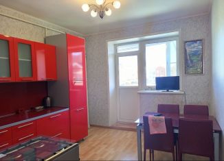 Продаю двухкомнатную квартиру, 60 м2, Московская область, Молодёжная улица, 41к2