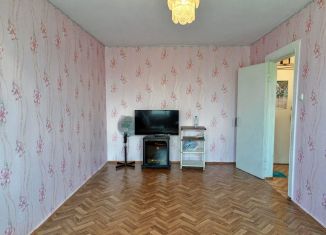 Продается однокомнатная квартира, 35 м2, Невинномысск, улица Апанасенко, 84