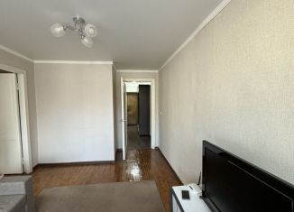 Продается 3-комнатная квартира, 53.5 м2, Ставропольский край, улица Лермонтова, 179