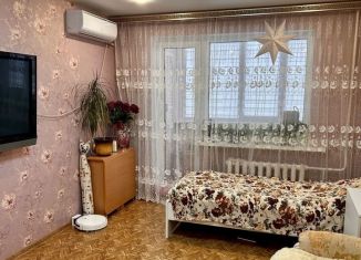 2-комнатная квартира на продажу, 53.7 м2, Альметьевск, улица Ленина, 141Б