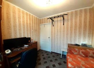 Продается 3-комнатная квартира, 60 м2, Свердловская область, улица Аганичева, 36