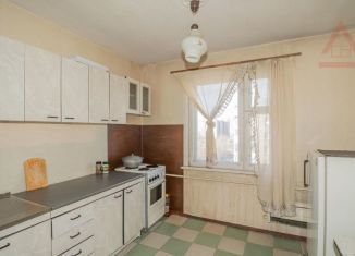 Продаю двухкомнатную квартиру, 50.2 м2, Челябинск, Цинковая улица, 1, Курчатовский район