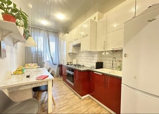 Продаю двухкомнатную квартиру, 60 м2, Калининград, улица Рихарда Зорге, 1