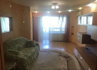 Сдаю 3-комнатную квартиру, 92 м2, Екатеринбург, улица Академика Шварца, 14, улица Академика Шварца