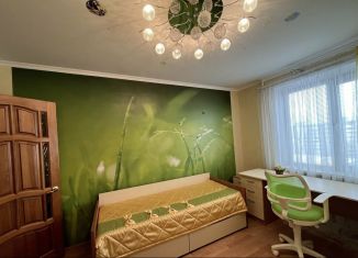 Продаю 3-комнатную квартиру, 65.3 м2, Оренбургская область, проспект Дзержинского, 40