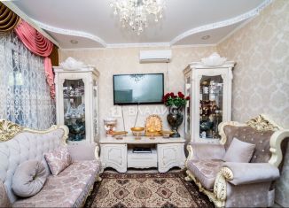 Продается трехкомнатная квартира, 88.9 м2, Краснодар, улица Чкалова, 32