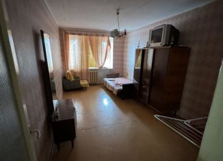 2-комнатная квартира на продажу, 47.1 м2, Мурманская область, улица Бредова, 15к4