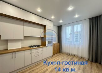 Однокомнатная квартира на продажу, 37 м2, Калининградская область, Осенняя улица, 2к1