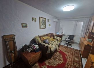 3-ком. квартира на продажу, 67.6 м2, Новошахтинск, улица Радио, 78