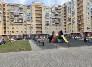 Продается 1-комнатная квартира, 37.1 м2, Звенигород, квартал Введенское, 1Б