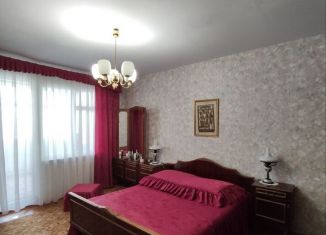 Продается 4-комнатная квартира, 79.7 м2, посёлок городского типа Грэсовский, улица Яблочкова, 10