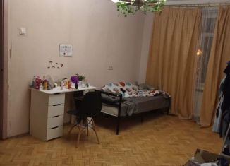 Продажа 3-ком. квартиры, 58.6 м2, Санкт-Петербург, проспект Ветеранов, 92