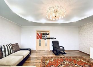 Продам двухкомнатную квартиру, 70 м2, Тюменская область, улица Салтыкова-Щедрина, 55