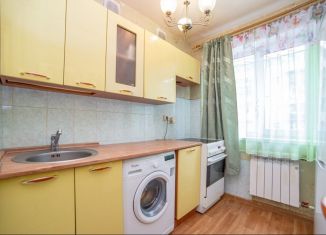Продается 2-комнатная квартира, 44.2 м2, Екатеринбург, Мурзинская улица, 30, Кировский район