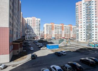 Продажа двухкомнатной квартиры, 51.3 м2, Кемерово, проспект Шахтёров, 60А