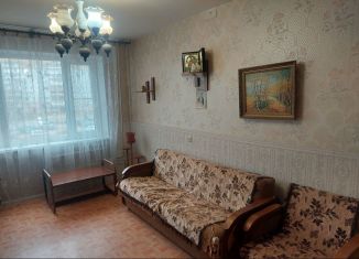 Продается двухкомнатная квартира, 54 м2, Псковская область, улица Рокоссовского, 7