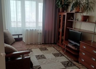 Сдаю 1-комнатную квартиру, 37 м2, Кемеровская область, улица Серебряный Бор