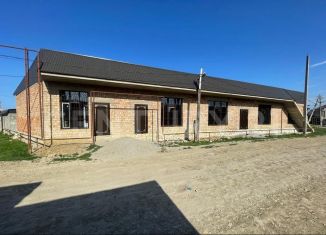 Продаю помещение свободного назначения, 240 м2, село Новый Хушет, улица Махача Дахадаева, 5
