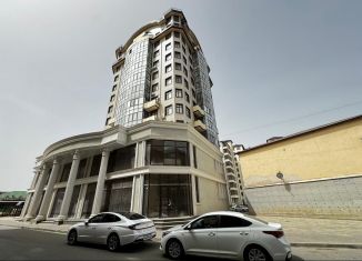 Продам 3-комнатную квартиру, 120 м2, Дагестан, улица Гаджи Алибегова, 90