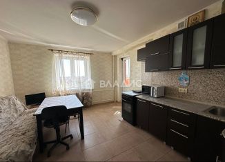 Продам 3-комнатную квартиру, 113 м2, Бронницы, микрорайон Марьинский, 4