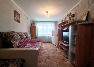 Продам 3-комнатную квартиру, 60.5 м2, посёлок городского типа Берёзовка, улица Тургенева, 1