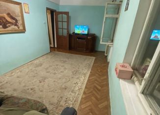 Продам 1-комнатную квартиру, 40 м2, Каспийск, Советская улица, 8