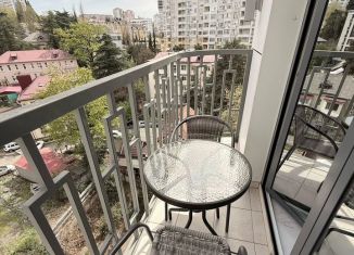 Сдам в аренду 3-комнатную квартиру, 70 м2, Сочи, переулок Трунова, 6к1, микрорайон Завокзальный