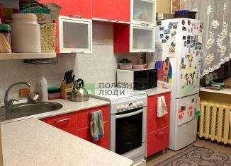 Продается 1-ком. квартира, 31.8 м2, Глазов, улица Карла Маркса, 10