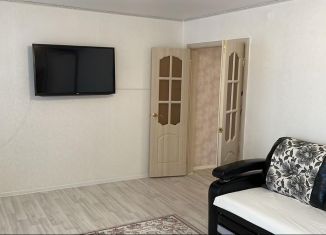 Продам четырехкомнатную квартиру, 91 м2, Яровое, квартал В, 29