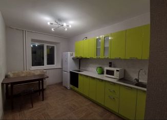 Сдам в аренду 1-комнатную квартиру, 40 м2, Северск, улица Ленина, 118