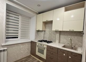 Продается 3-ком. квартира, 58.3 м2, Бугульма, улица Якупова